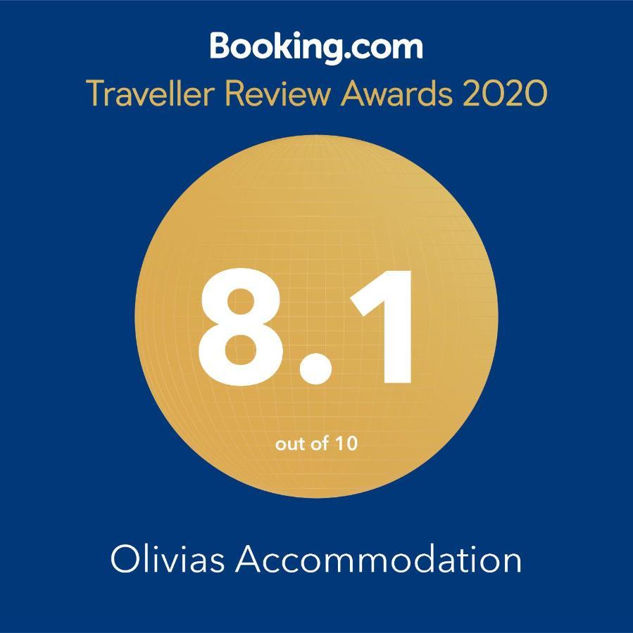 Olivias Accommodation Апиа Екстериор снимка