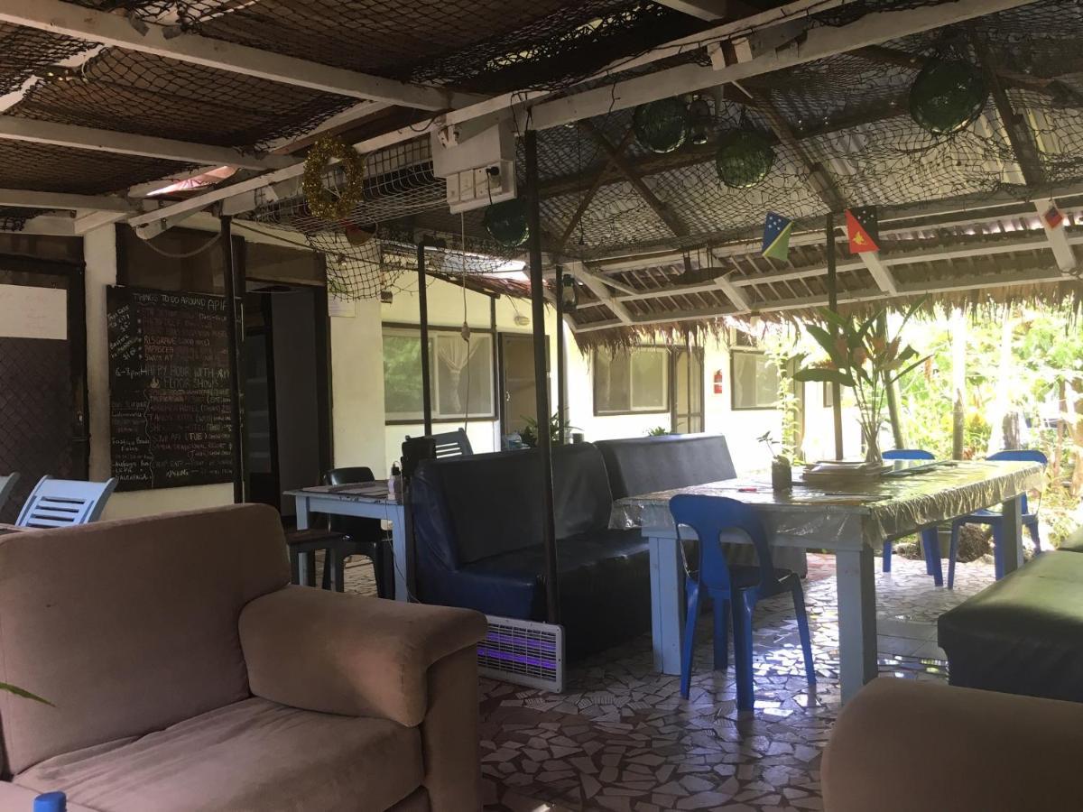 Olivias Accommodation Апиа Екстериор снимка